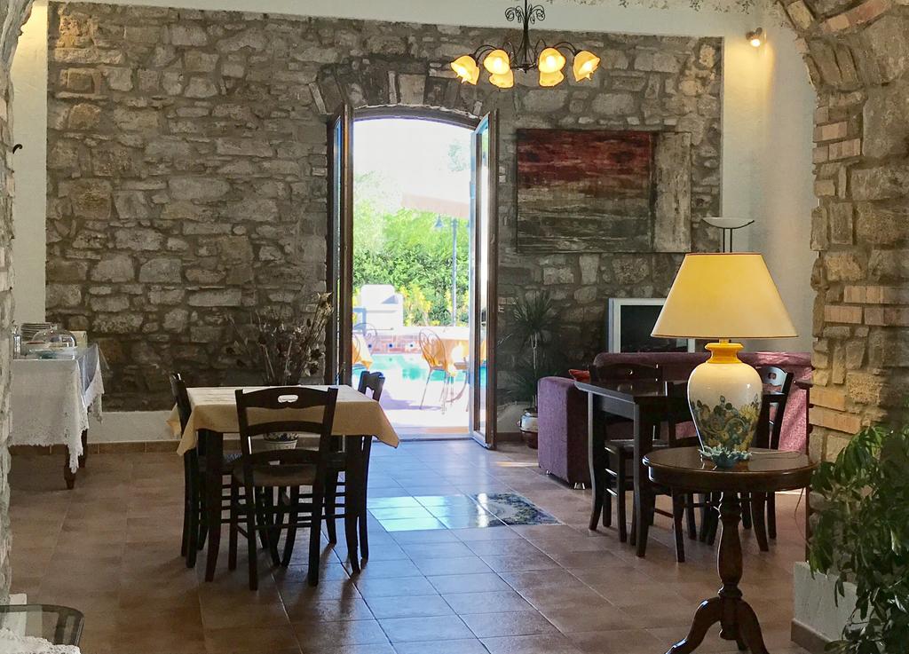 Casa Vacanze Il Cenito Castellabate Luaran gambar