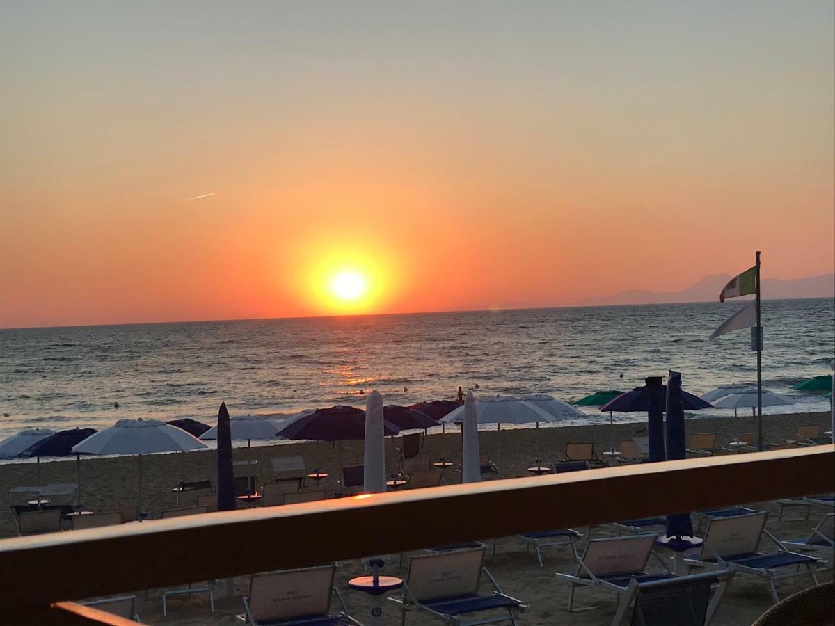 Casa Vacanze Il Cenito Castellabate Luaran gambar